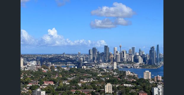 Two Bedroom with Magnificent Harbour bridge & City Views - Photo 1