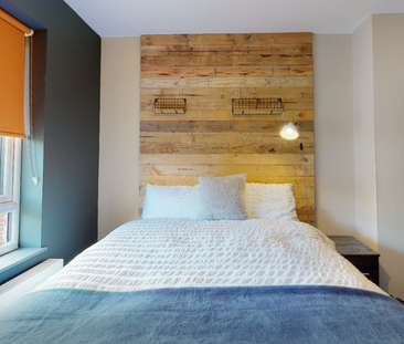 1 bedroom in a house share to rent - Photo 1