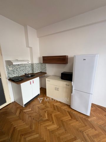 Apartment for rent, 1+KK - Studio, 30m - Photo 2