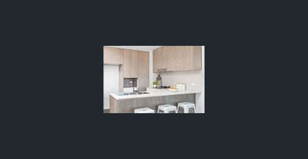 SPACIOUS, THREE BEDROOM APARTMENT WITH VIEWS - Photo 4