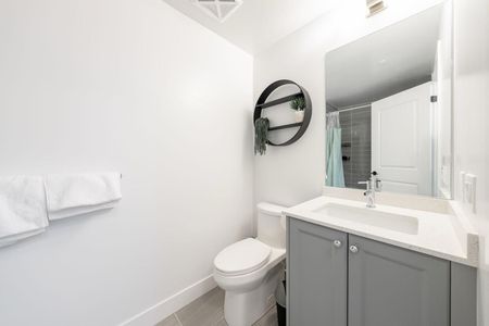 For Lease - 2343 Khalsa Gate Unit# 313, Oakville, Ontario - Photo 3