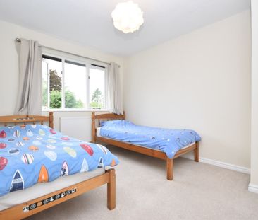 4 bedroom end terraced house to rent, - Photo 3