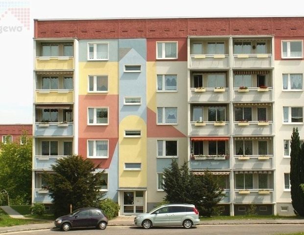 3-Raum-Wohnung mit neuem Bad vor Einzug! - Foto 1