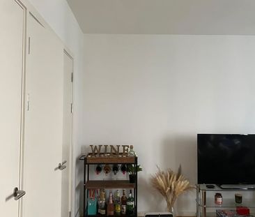 Room in a Shared Flat, London, E20 - Photo 1