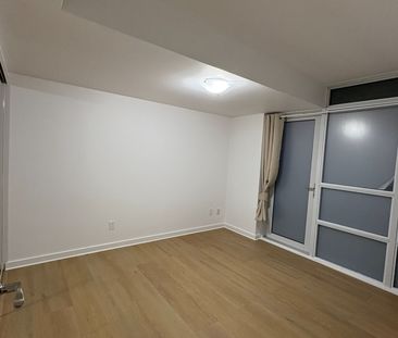 For Lease - 38 Joe Shuster Way Unit# 628, Toronto, Ontario - Photo 5