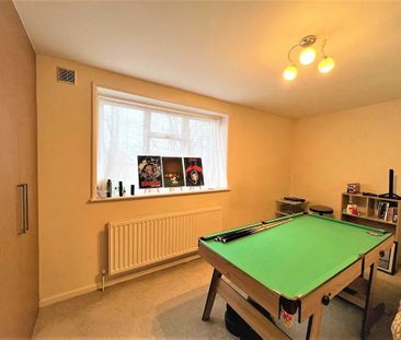 2 bedroom semi-detached house to rent - Photo 4