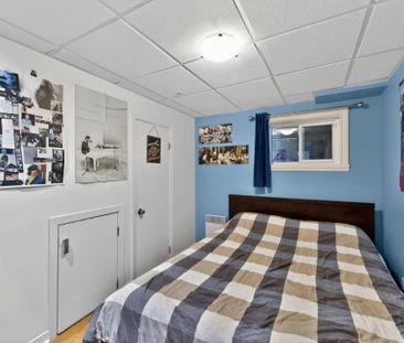 1035 Av. Riel, H7C 2L7, Laval - Photo 4