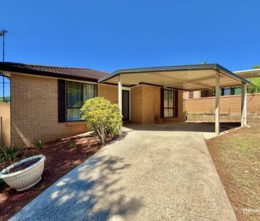 Charming Three-Bedroom Home in Ideal Location... - Photo 5