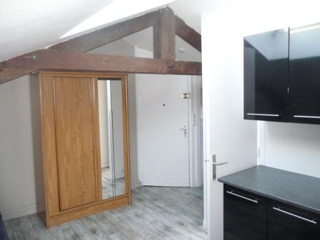 Appartement 1 pièce à - Photo 2