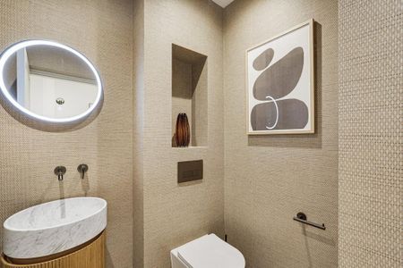 3 bedroom flat to rent - Photo 2