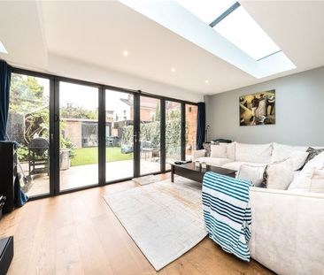 Larch Road, Willesden, NW2, London - Photo 1
