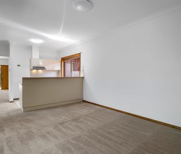 Over 55s Living: Perfectly Positioned 3-Bed Villa - Photo 1