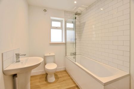 1 bedroom Bungalow To Let - Photo 5