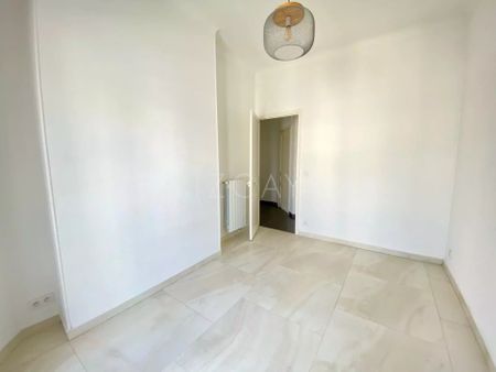 Location Appartement 3 pièces 63m² NICE 06100 - Photo 4