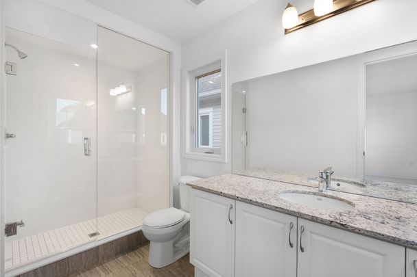 For Lease - 48 Brown Street, Erin, Ontario - Photo 1