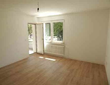 Miet mich - geräumige 4-Zimmer-Wohnung - Foto 1