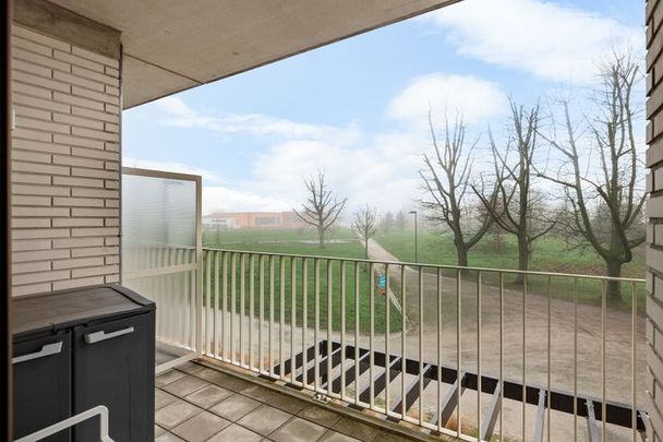 Appartement te huur - Photo 1