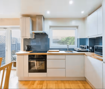 2 bedroom terraced house to rent - Photo 4