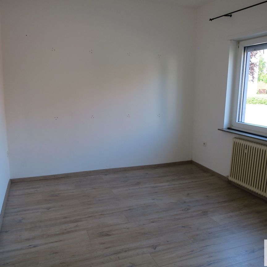 Bünde-### Schnuckelige 2 Zimmer Single-Wohnung im EG in Bünde ### - Photo 1