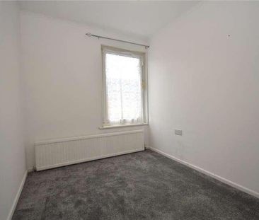 Edinburgh Street, Swindon, Wiltshire, SN2 - Photo 6