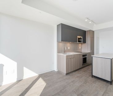 For Lease - 220 Missinnihe Way Unit# 816, Mississauga, Ontario - Photo 6