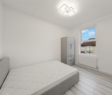 4 bedroom detached house to rent - Photo 6