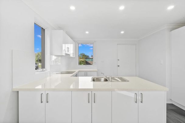 Brand New 2 x 2 x 1 Apartment in a Beautiful Complex with a Pool - Photo 1