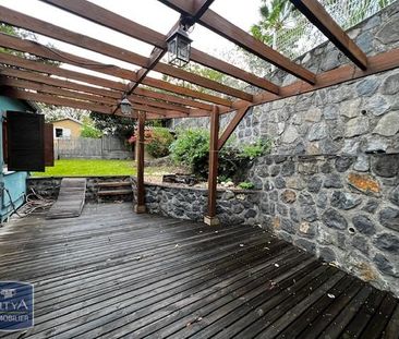 Location Maison 4 pièces 84m² LA POSSESSION 97419 - Photo 2