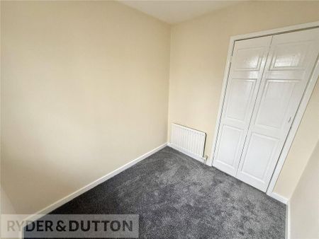 3 bedroom semi-detached house to rent - Photo 5