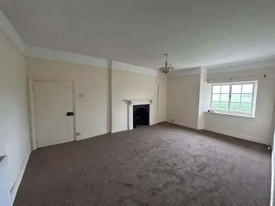 Clyst St. Lawrence, Cullompton - Photo 1