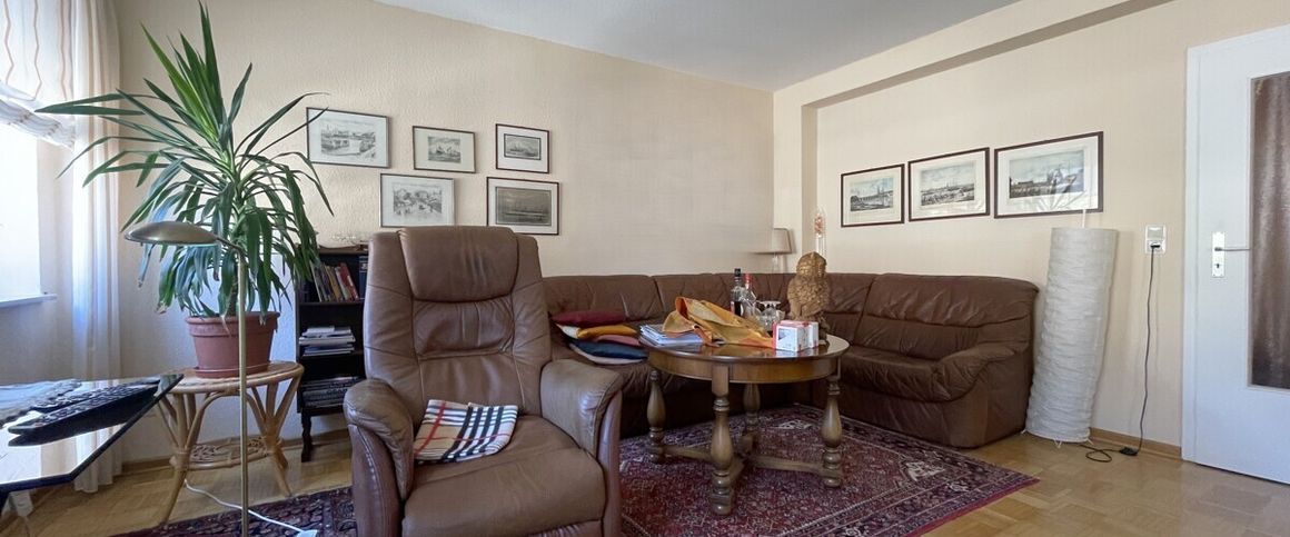 Bremerhaven - Zentrum // 3 Zimmer Wohnung in der Innenstadt - Photo 1