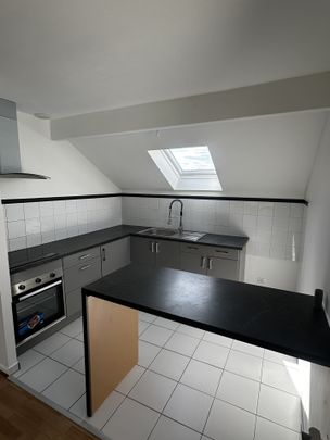 Location Appartement 2 pièces 56m² VAUX LE PENIL 77000 - Photo 1