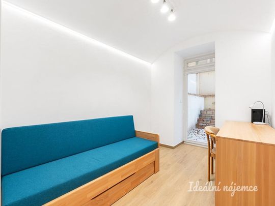 Pronájem bytuRenting an apartment 2+kk, 30 m2 - Photo 1