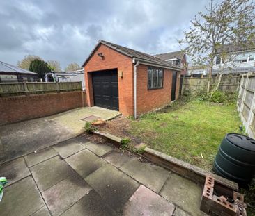 3 Bedroom Semi-Detached House - Photo 4