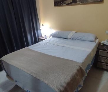 Piso de alquiler en Calle Arquitecto José Vargas, 2, Puertas del su... - Photo 5