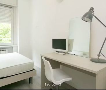 Via Francesco Caracciolo, Milan, Lombardy 20155 - Foto 3