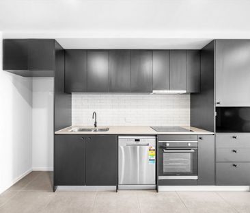 615/90 Swain Street, Gungahlin - Photo 4