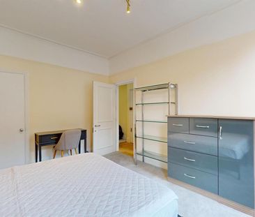 3 bedroom property to let - Photo 6