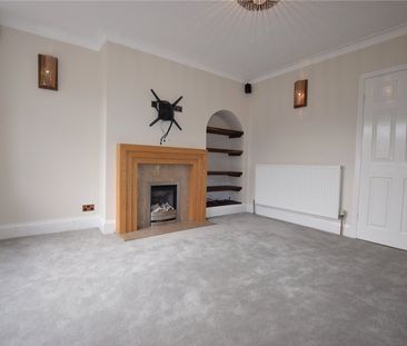 124, Kirkstall Hill, Kirkstall, Leeds, LS4 2SX - Photo 2