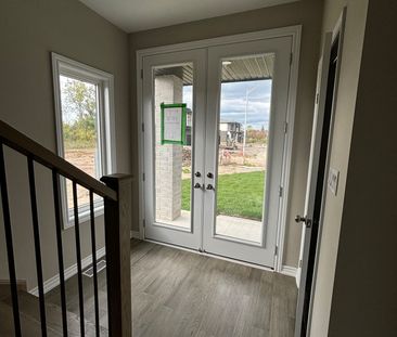 For Lease - 258 Wellandvale Drive, Welland, Ontario - Photo 3