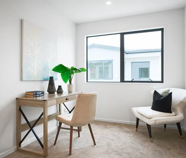 Modern, Light-Filled Family Home in Prime Location - Photo 1