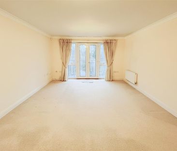 Beachy Head View, St. Leonards, TN38 8EY - Photo 2