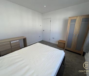 4 bedroom maisonette to rent - Photo 5