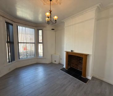 3 bedroom terraced house to rent - Photo 3