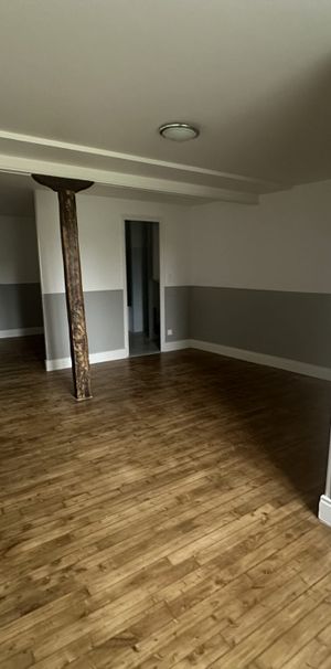 Location Appartement 1 pièce 38m² BEYNAT 19190 - Photo 1