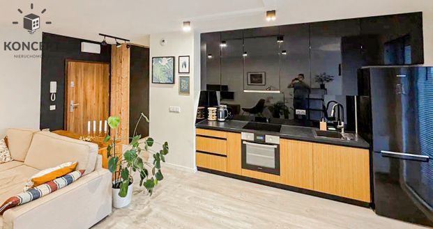 2 pok. | Balkon | Garaż | Komórka lok. | Krzyki - Photo 1