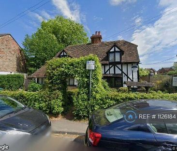 1 bedroom in a house share to rent - Photo 1
