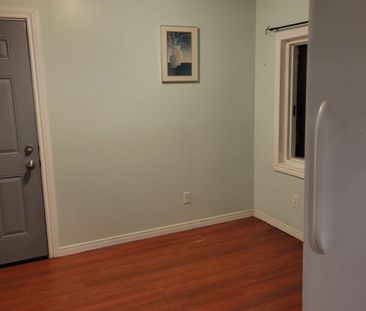 For Lease - 1548 Sarasota Crescent, Oshawa, Ontario - Photo 1