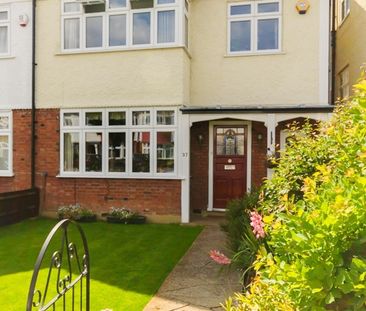 Room in a Shared House, Aylward Road, SW20 - Photo 5