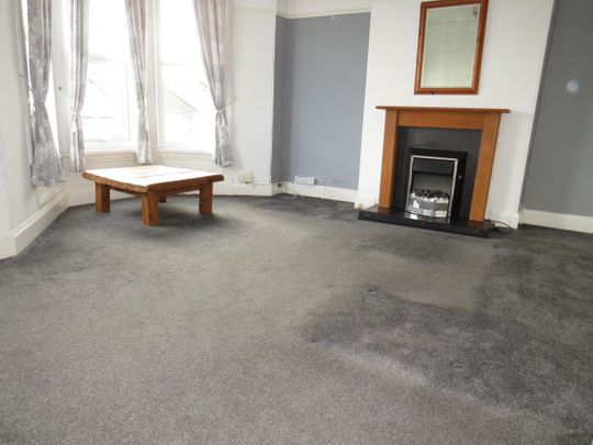 Elm Road, Plymouth, Mannamead - Photo 1